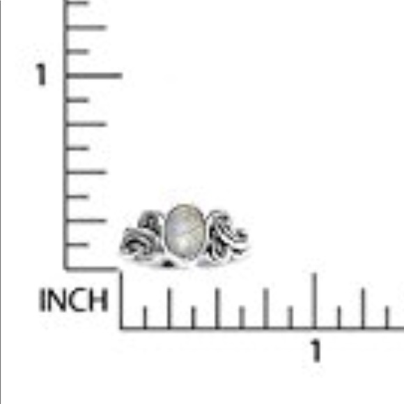 Moonstone 925 Sterling Silver Victorian Style Ring - Picture 3 of 3